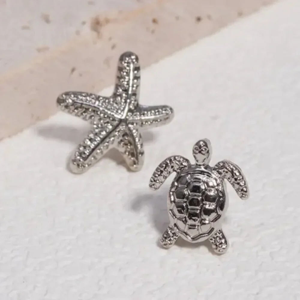 Women Girls Small Asymmetrical Starfish Turtle Stud Silver Earrings - Picture 4 of 5